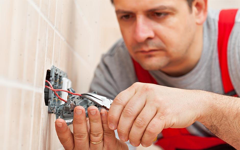 tarif horaire d'un électricien La Courneuve